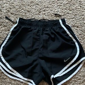nike womens dry-fit shorts